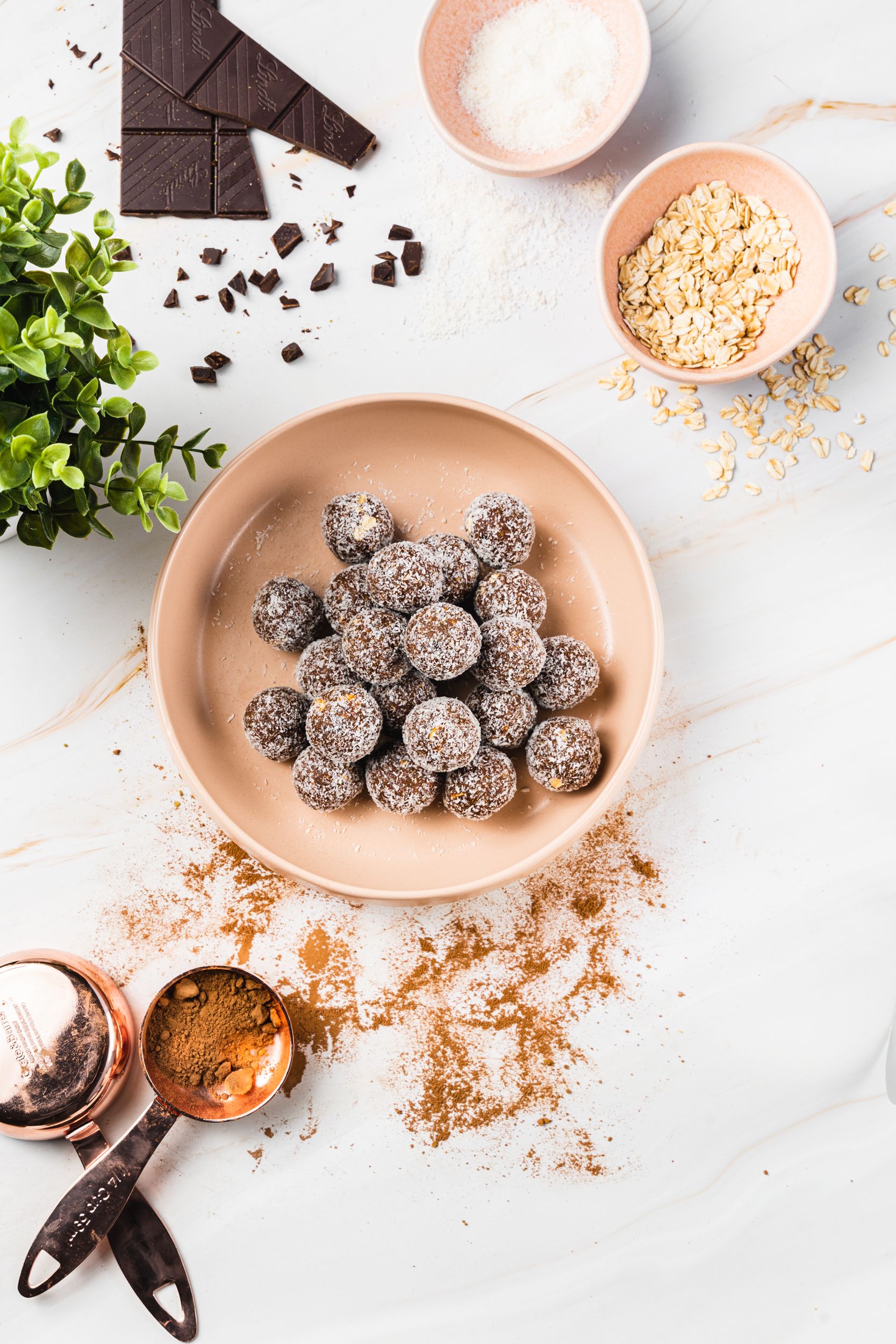 Cacao energy bites met cacaopoeder